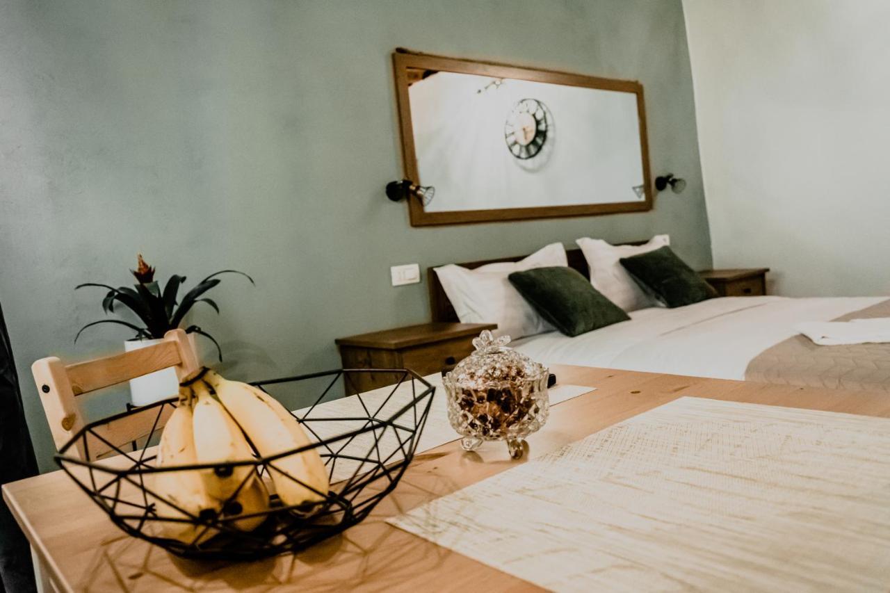 Central Garden Apartments Brasov Luaran gambar